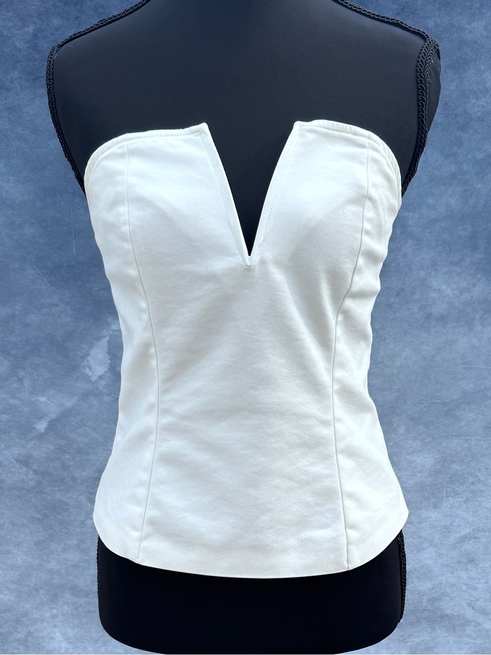 Forever 21 White Strapless V-Plunge Bustier